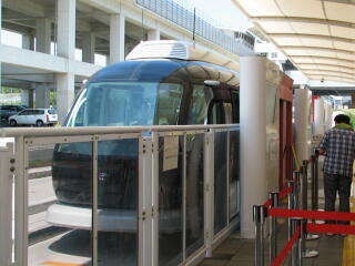 �k�Q�[�g�w�ɓ����������