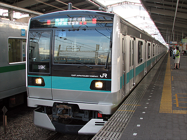 E233�n2000�ԑ�d��