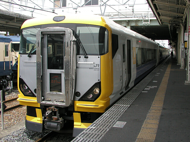 E257系500番台電車