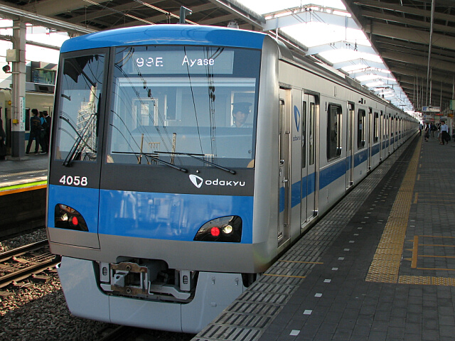 ���c�}�d�S4000�`�d��