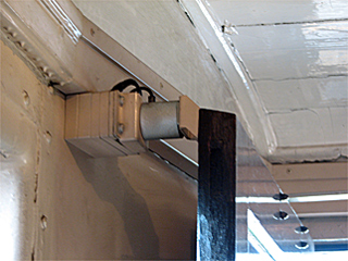 �h�A�Œ葕�u