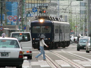 �s�����O�`����w�O�𑖍s����200�`�d��