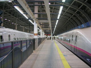 ���ˉw�V�����z�[��