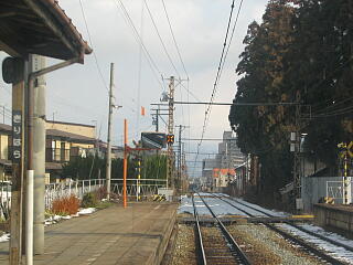 �ˌ��w�ʉߒ��̑O�ʓW�]