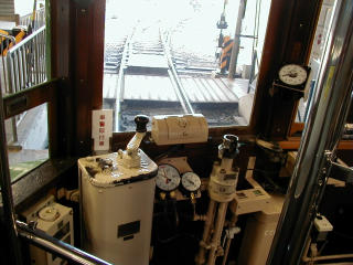 ���}70�`�d�Ԃ̉^�]��