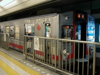 ���}7700�n�d��