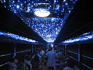 �C���~�l�[�V�������_�������ԓ�