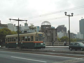 �����h�[���O�𑖂�1900�`