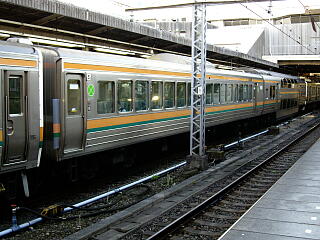 ＪＲ東日本211系電車（グリーン車）