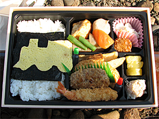 ���ˎԗ��Z���^�[���ʌ��J�ւ̗��@�L�O�ٓ�