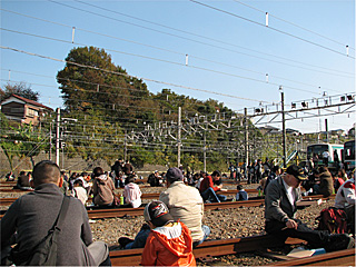 �ԗ���n�ŕٓ���H�ׂ���i