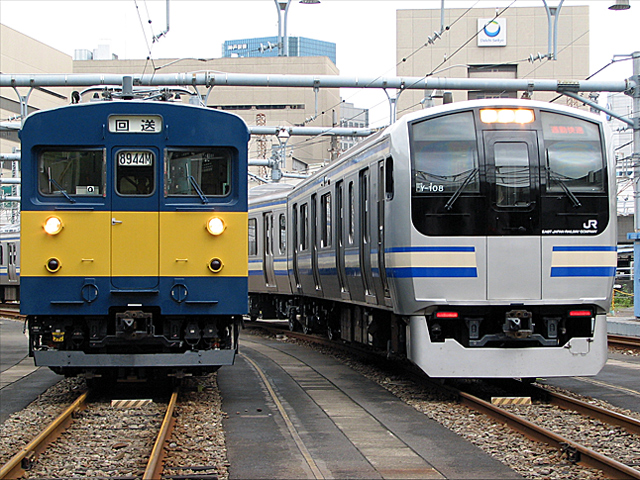 143�n�d�ԁAE217�n�d��