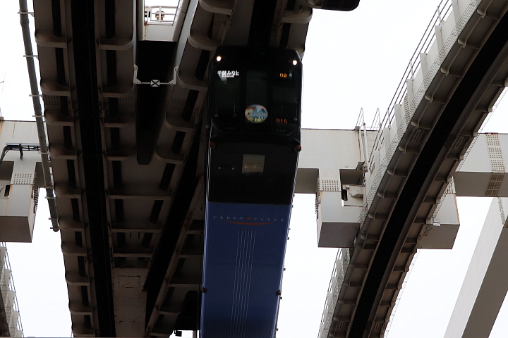 千葉都市モノレール0形電車