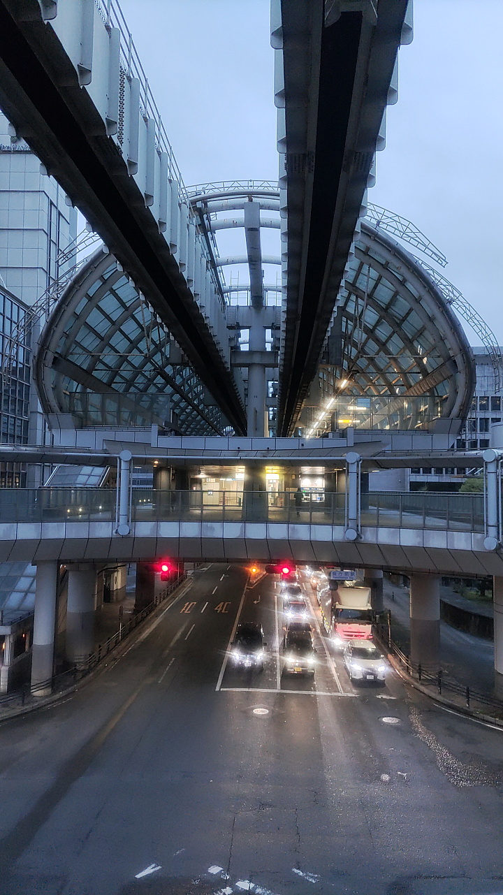 千葉都市モノレール県庁前駅