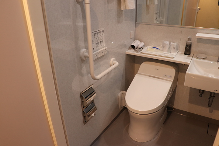 京成ホテルミラマーレ客室トイレ