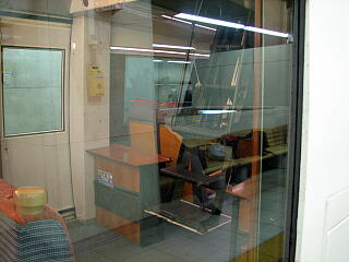 運転室へのステップ