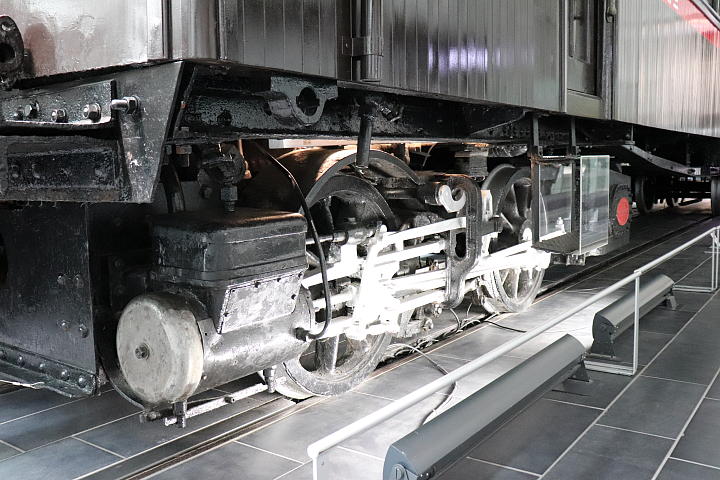 ホジ6005形蒸気動車の駆動輪