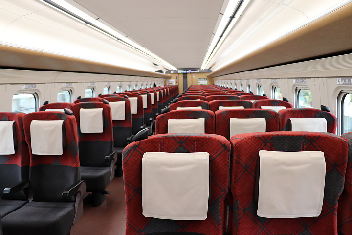 「あさま618号」車内