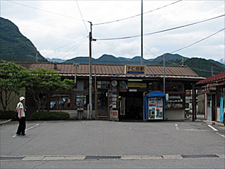 上信電鉄下仁田駅