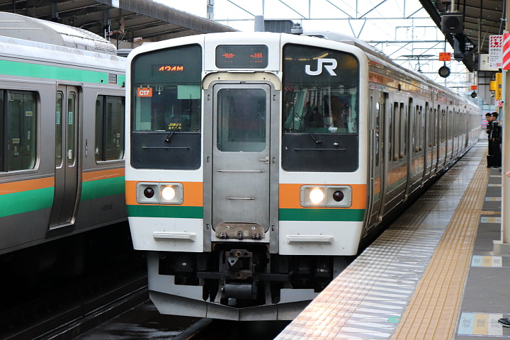 211系3000番台電車