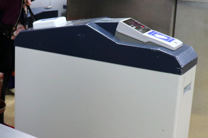 ecomyca専用改札機