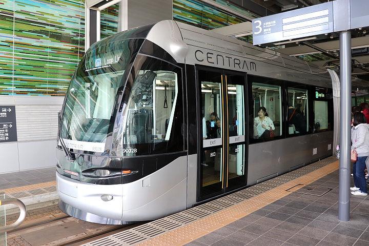 富山地方鉄道9000形電車