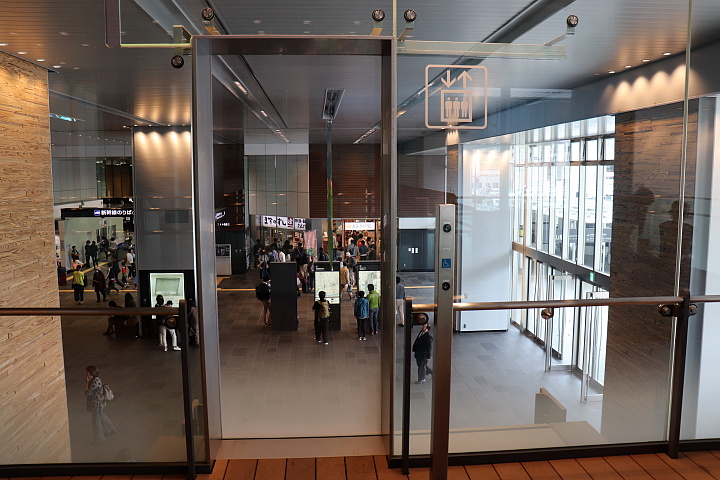 テレスコフレーム方式エレベーター