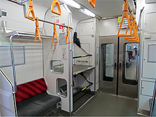 SAT721�n�d�ԑ�^�ו��u����