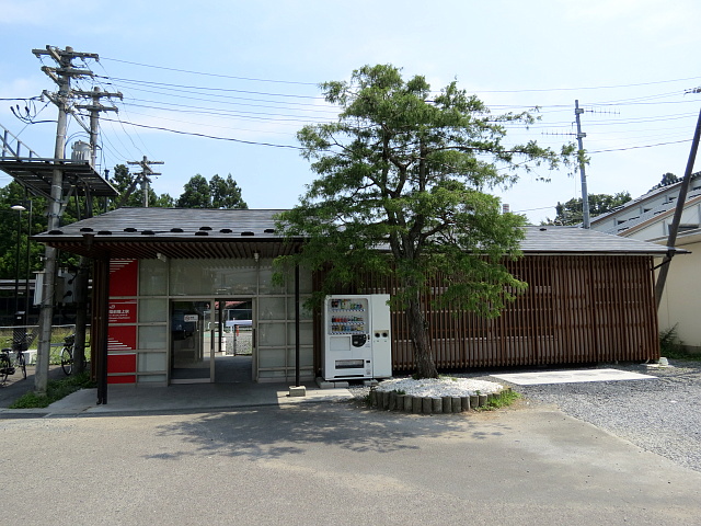 陸前階上駅駅舎