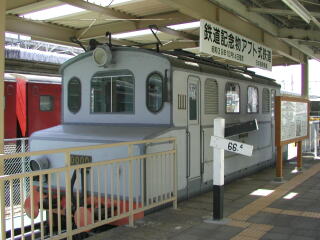 10000�`�d�C�@�֎�