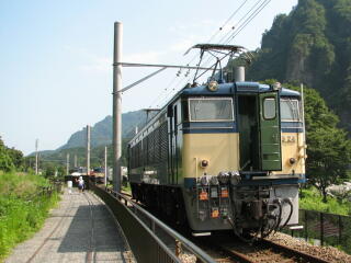 EF63�`�d�C�@�֎�