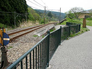 �V����������_