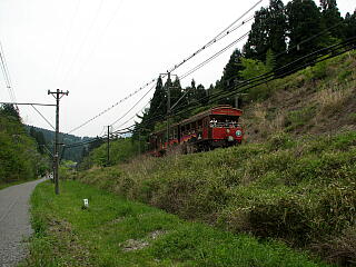 ���z���������~���g���b�R���