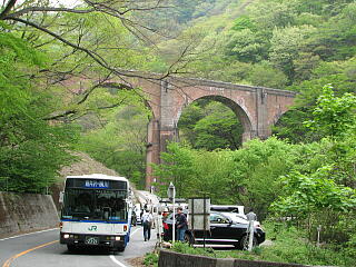 �߂��ˋ��o�X��̒�Ԓ��̃o�X