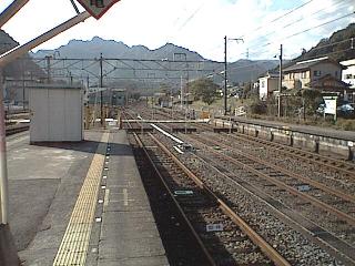 �M�z�{���̏I�_