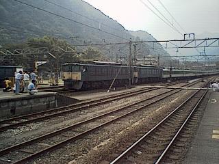 ���}�u�����܁v