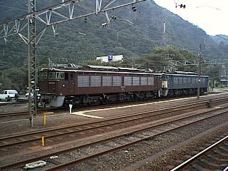 EF63�`�d�C�@�֎�