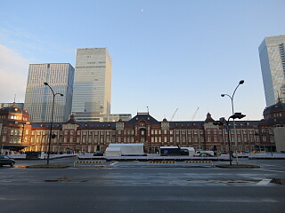 �����w�ۂ̓��w��